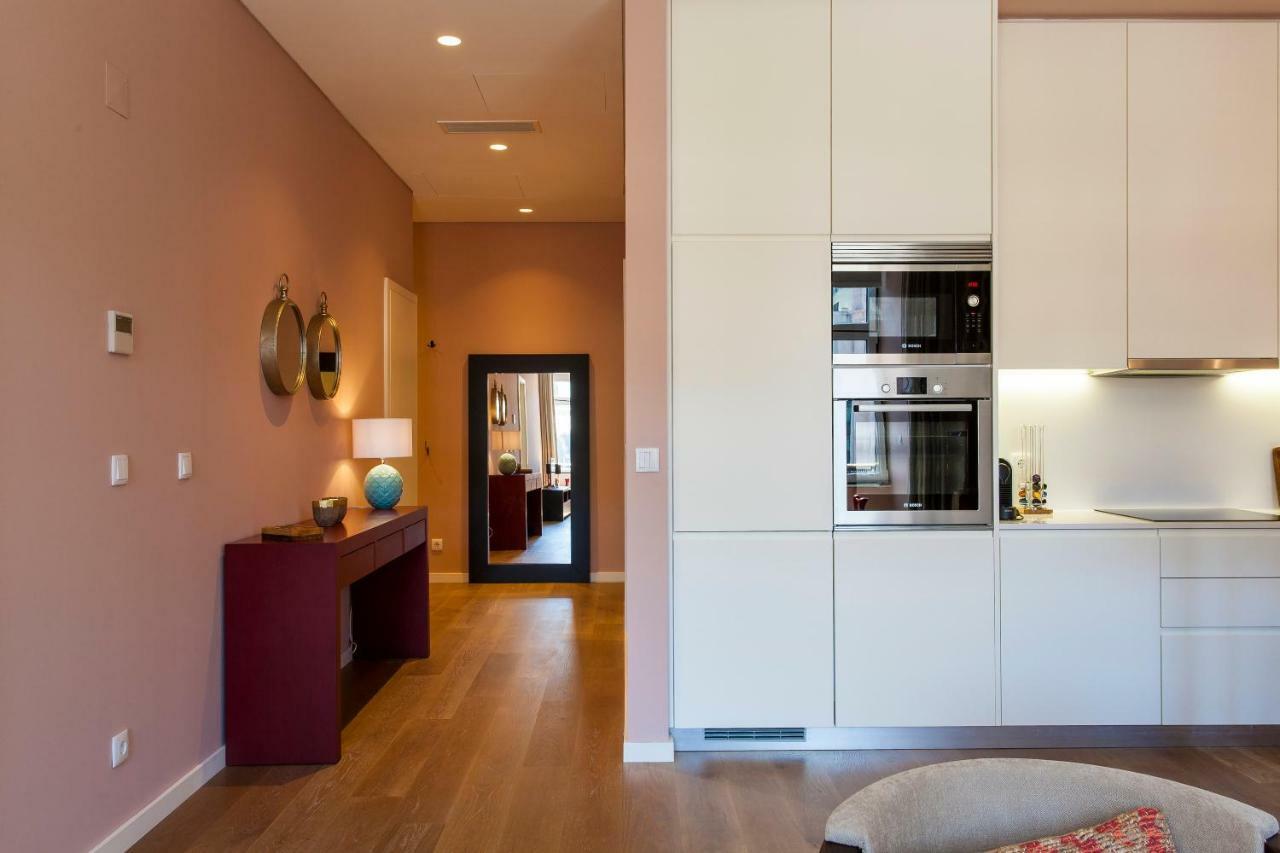 Joivy Sublime 2Br Apt On Restauradores Square Nearby Rossio Station Lissabon Exterior foto