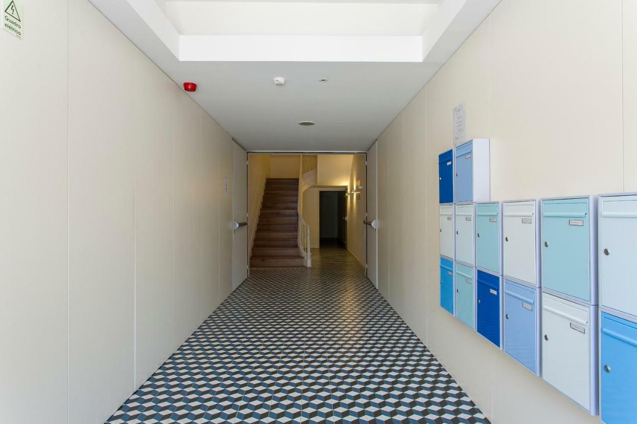Joivy Sublime 2Br Apt On Restauradores Square Nearby Rossio Station Lissabon Exterior foto